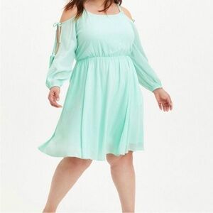 NWT Torrid Cold Shoulder Skater Dress in Aqua Mint Green Midi Size 1X